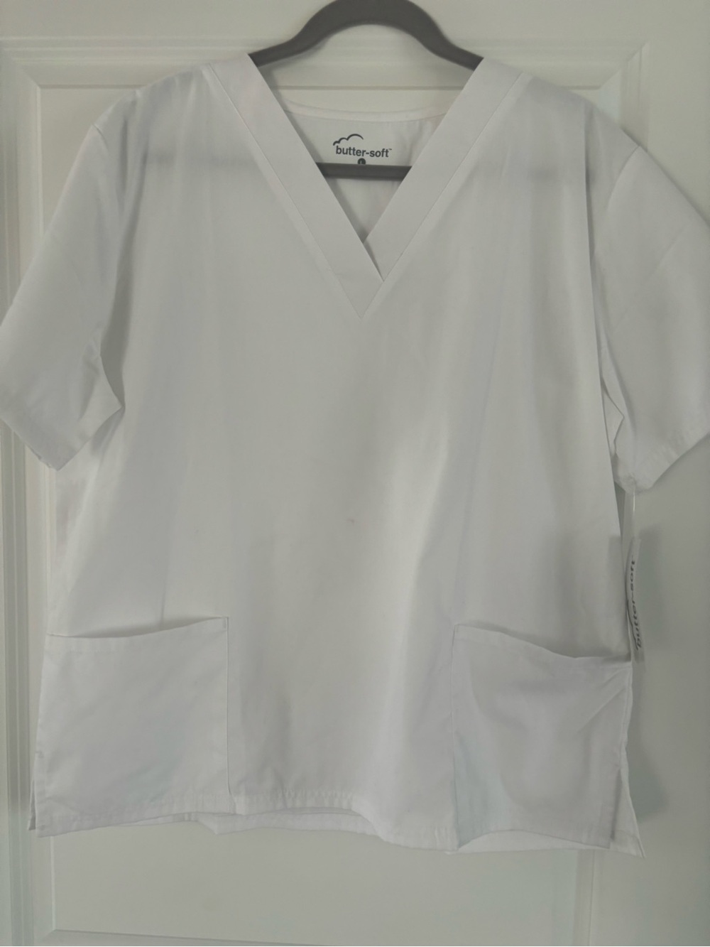 NWT Large white Buttersoft scrub top